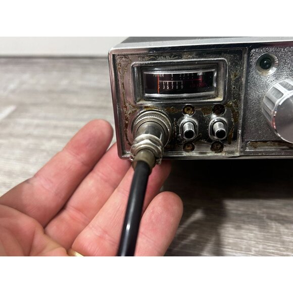 Vintage SAMDO SD-700 CB Radio Transceiver Silver - Picture 3 of 8